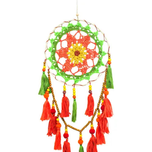 Atrapasueños tejido con borlas de colores de 53x23x2cm