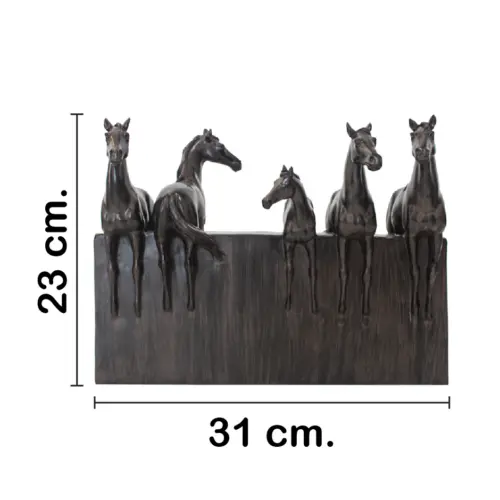 Base con caballos de poliresina de 31x16x23cm