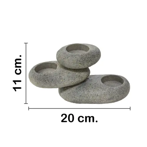 Pila de piedras de poliresina con porta velas de 20x8x11cm