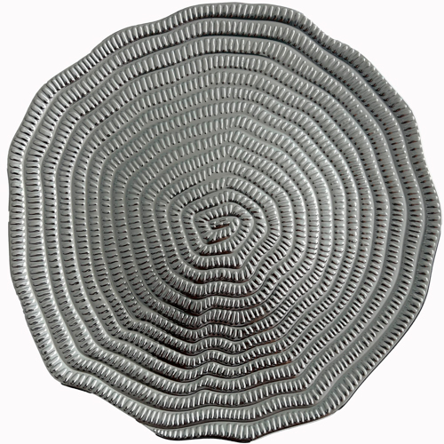 Plato de presentación de plástico plateado diseño ondas de 33x33x1.5cm