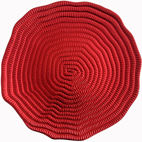 Plato de presentación de plástico rojo diseño ondas de 33x33x1.5cm