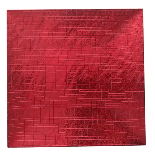 Plato de presentación cuadrado de plástico rojo grabado de 30x30x2cm
