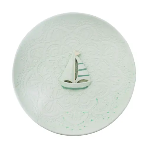 Plato de madera verde con velero de 30x30x3cm