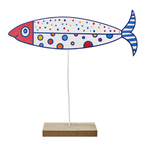 Pez de colores blanco con rojo en base de madera de 27.5×28.5x5cm