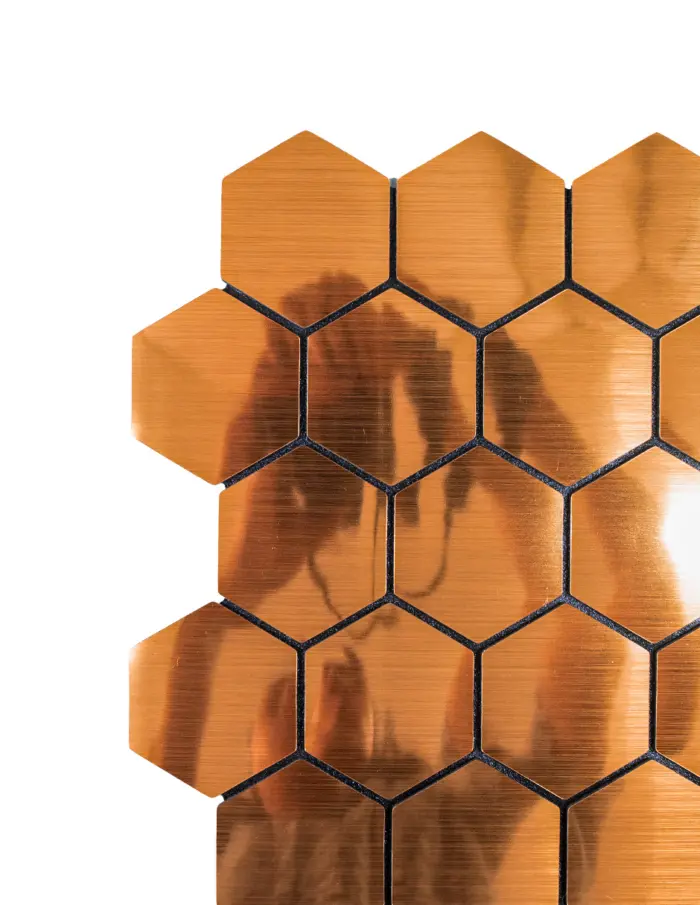 Adhesivo de pared diseño panal 3D cobre de 30x30cm - Image 2