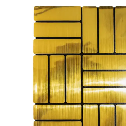 Adhesivo de pared diseño tiras 3D dorado de 30x60cm