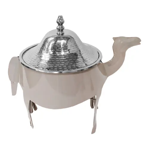 Buffetera de aluminio con acero plateado diseño camello de 5 litros de 53x33x46cm