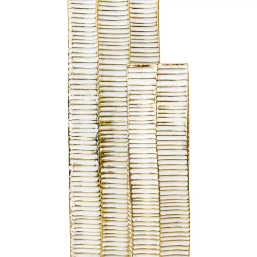 Florero de metal cuadrado blanco con dorado matizado de 18.4×18.4×59.7cm