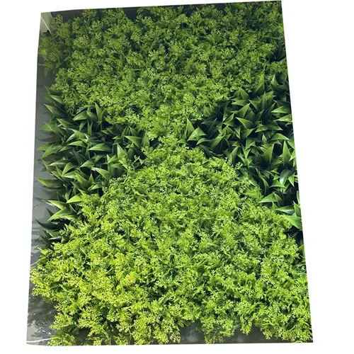 Tapete artificial verde de 40x60cm