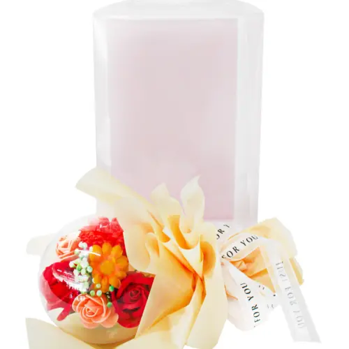 Bouquet de flores naranja en display