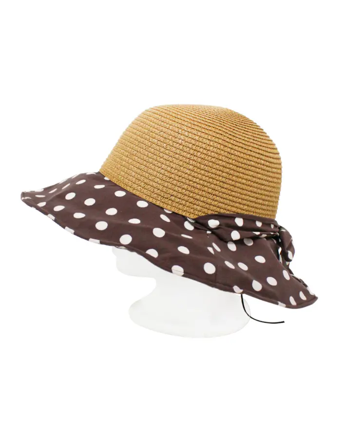 Sombrero tejido café con olan de tela cafe con puntos blancos de 33x33x12cm - Image 2