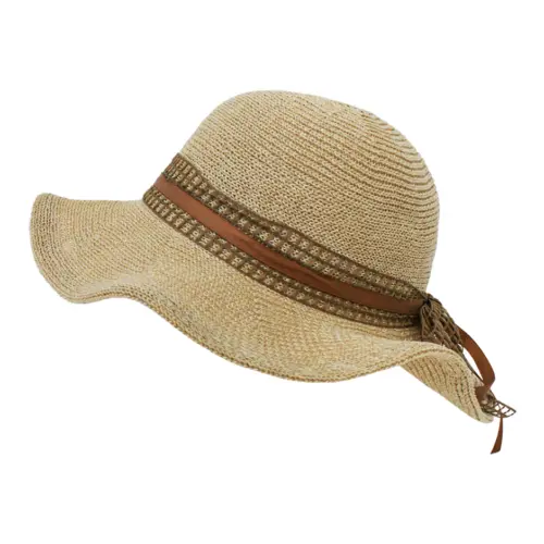 Sombrero tejido beige con listón café de yute de 34x34x13cm