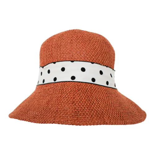 Sombrero tejido naranja con listón blanco y puntos negros de 30x30x15cm