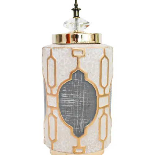 Tibor de cerámica beige con dorado y tapa imitacion diamante de 12x12x28cm