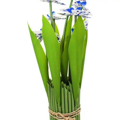 Ramo artificial de orquideas en base blanco con azul de 15x15x31cm