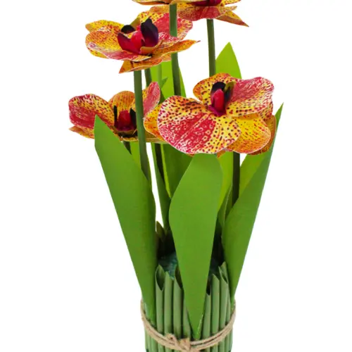 Ramo artificial de orquideas en base amarilla jaspeada de 15x15x31cm