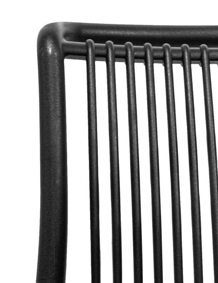 Silla de plástico negra con cojín de diseño tiras de 52.5x64x83.3cm - Image 4