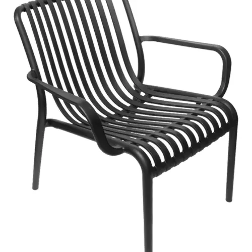 Silla de plástico con descansabrazos negra diseño tiras de 69.9×74.7x77cm