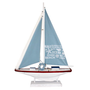 Velero de madera blanco - Galerías el Triunfo - 206071383142