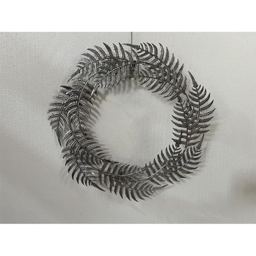 Decoración de metal - Galerías el Triunfo - 074072300610
