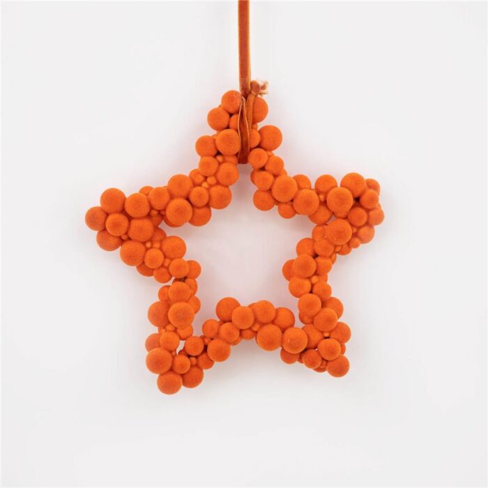 Estrella con pompones naranja - Galerías el Triunfo - 100307378477