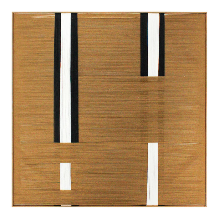 Cuadro de Hilo con Líneas Blancas y Negras