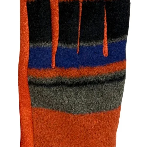 305001736084-galerias el triunfo