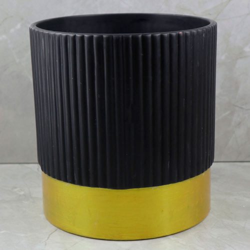 Maceta de ceramica negra - Galerías el Triunfo - 049072578085