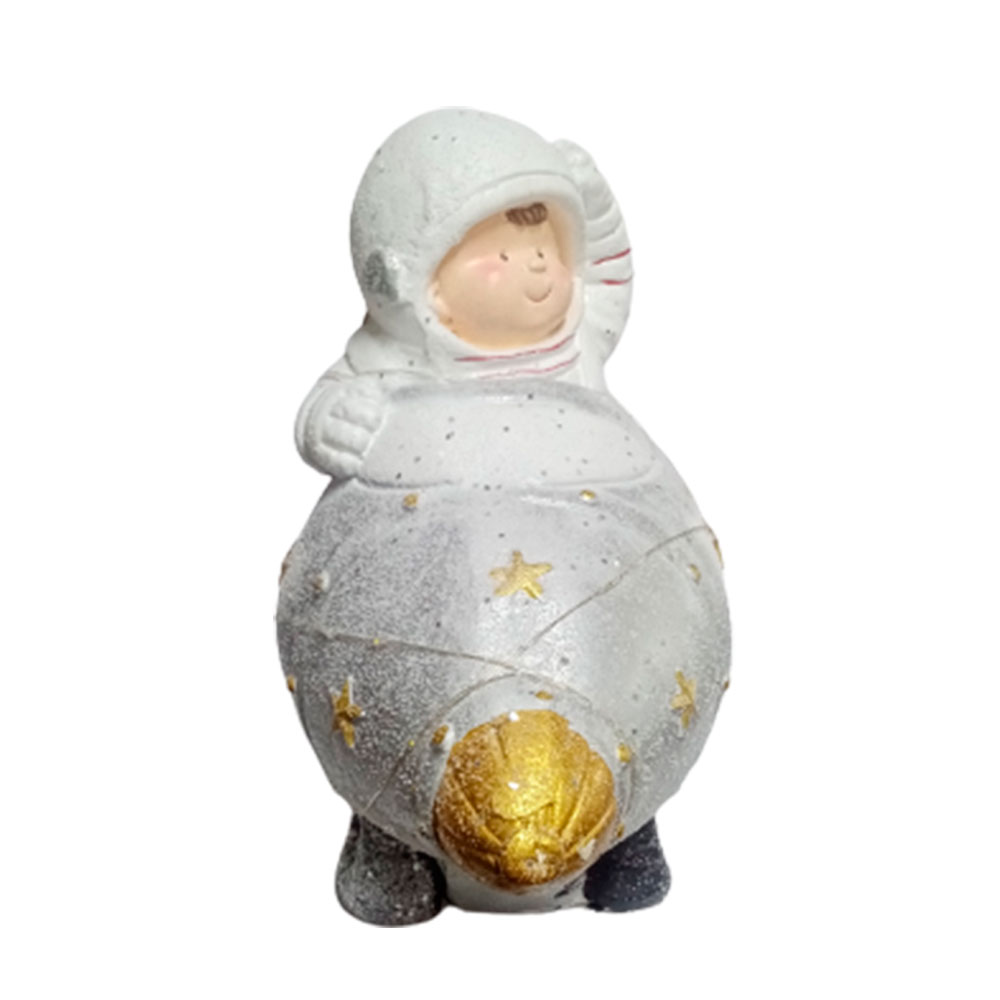 Figura de niño sobre - Galerías el Triunfo - 049072778318