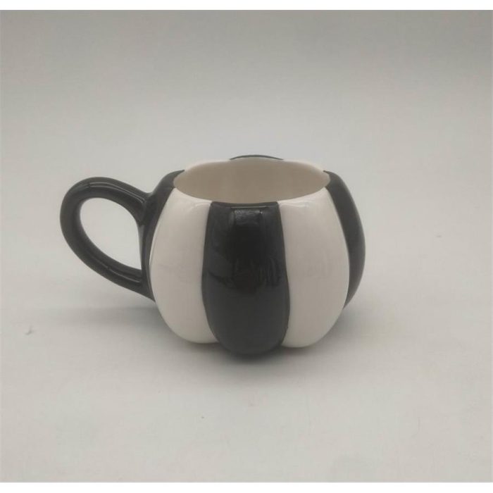 Taza de porcelana blanco - Galerías el Triunfo - 049072778409