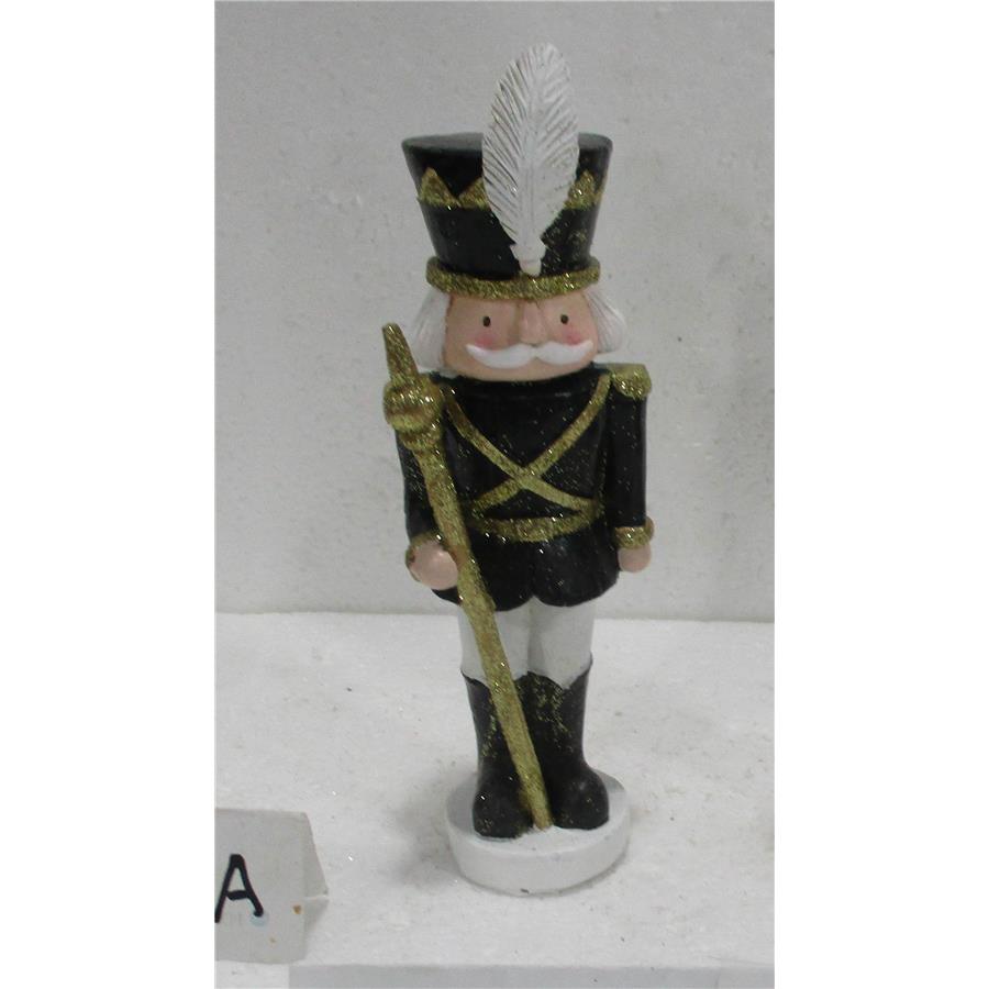 Soldado de poliresina negro - Galerías el Triunfo - 049072778522