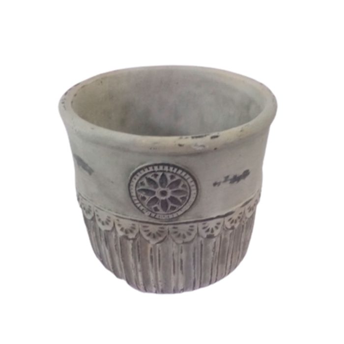 Maceta gris de cemento - Galerías el Triunfo - 072072763102