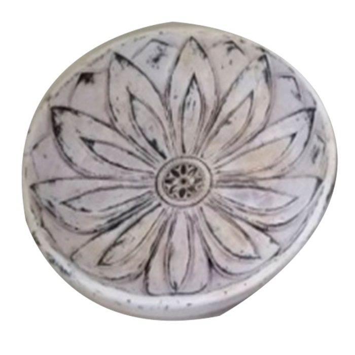 Bebedero gris de cemento - Galerías el Triunfo - 072072763107