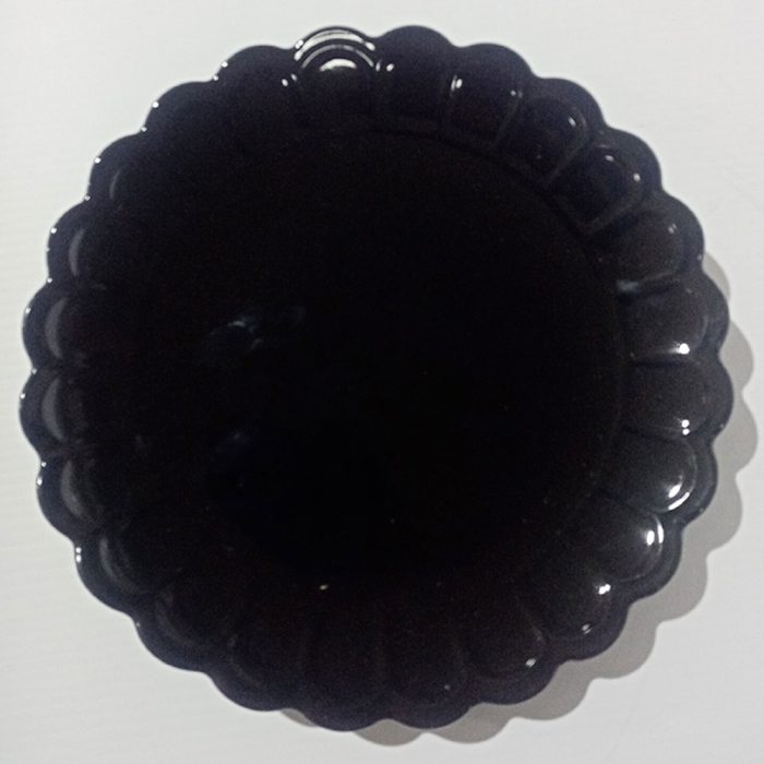 Plato de porcelana negra - Image 2