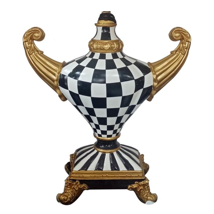 Lampara de porcelana a - Galerías el Triunfo - 090307370460