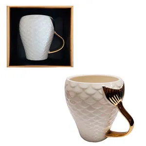 Taza blanca de escamas - Galerías el Triunfo - 093072438062