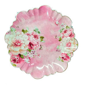 Plato ondulado de porcelana - Galerías el Triunfo - 093072684047