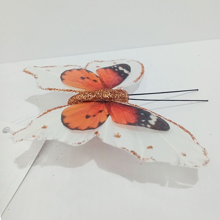 Mariposa naranja con blanco - Image 3