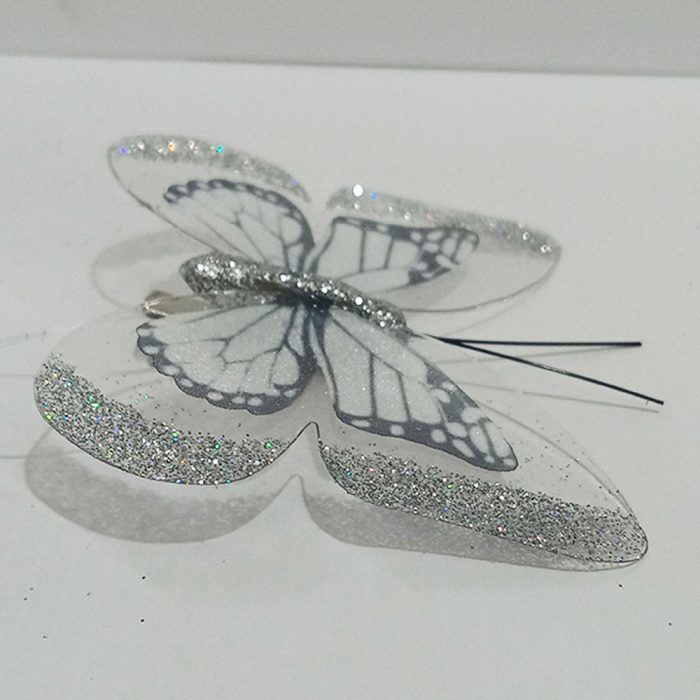 Mariposa plateada con pinza - Image 3