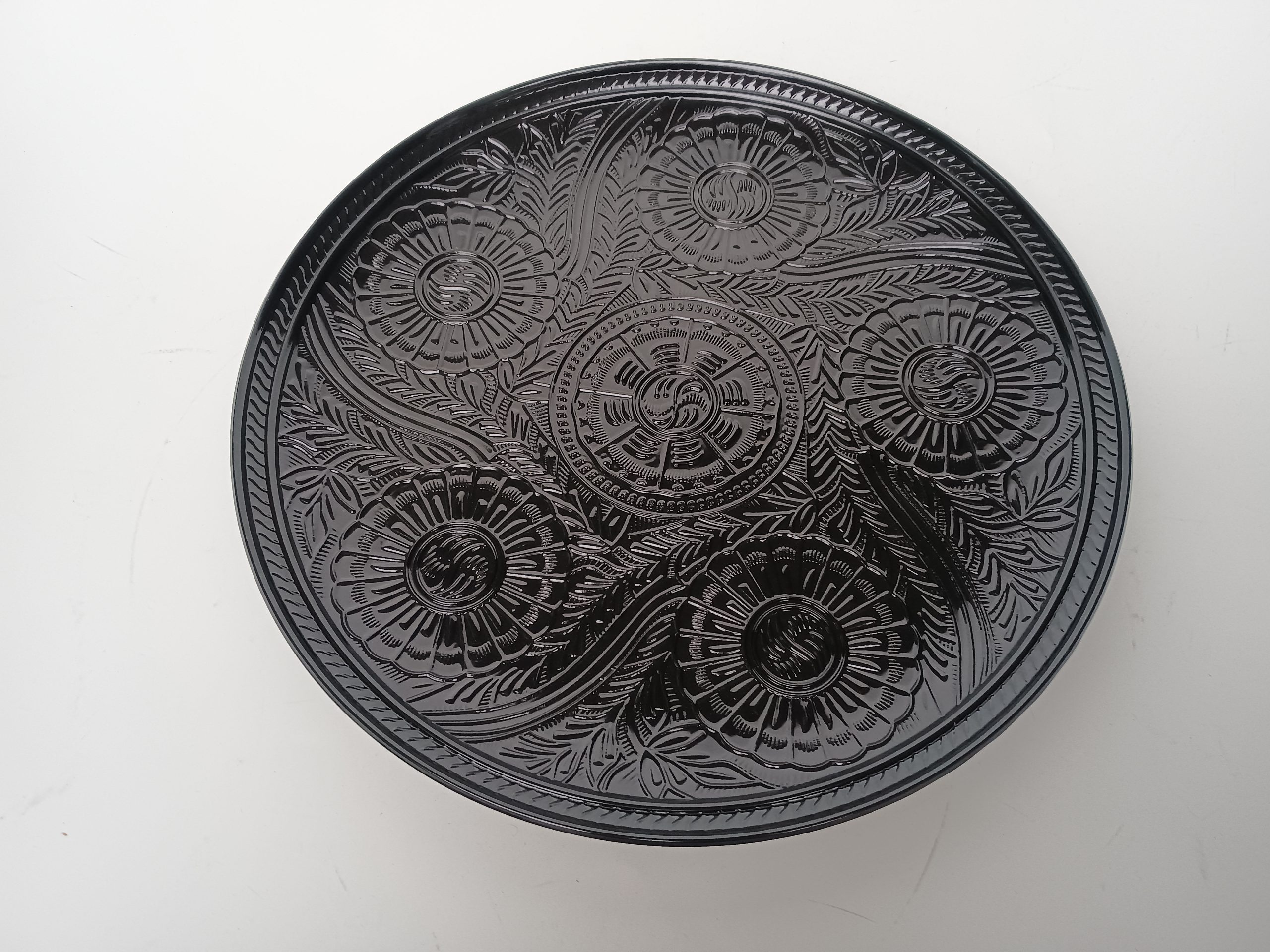 Plato de presentación - Galerías el Triunfo - 154071580644