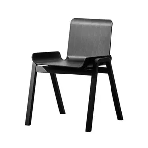 Silla de plastico - Galerías el Triunfo - 162082202086