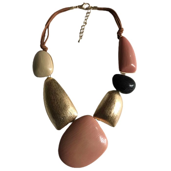 Collar de piedras - Galerías el Triunfo - 291001736706