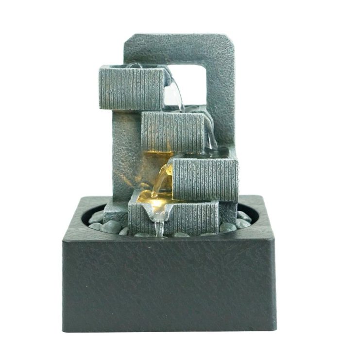 Fuente cuadrada y base - Galerías el Triunfo - 044071821724