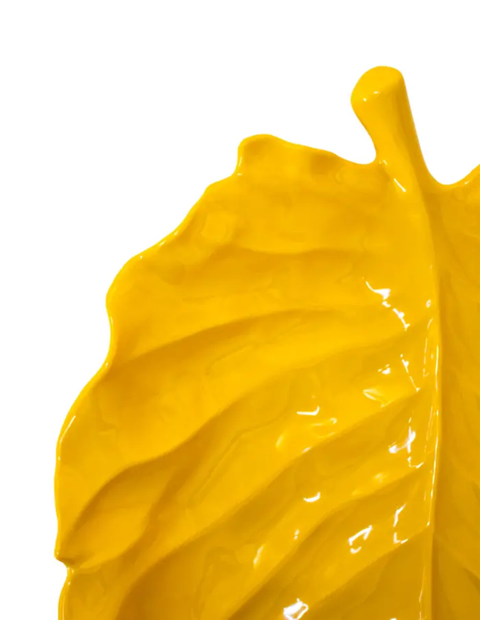 Plato de melamina diseño hoja amarillo de 31x24x1.4cm - Image 3