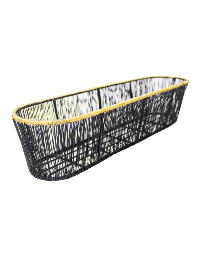 Base de metal tejida ovalada negra con orilla dorada de 7.5x38x10cm - Image 2