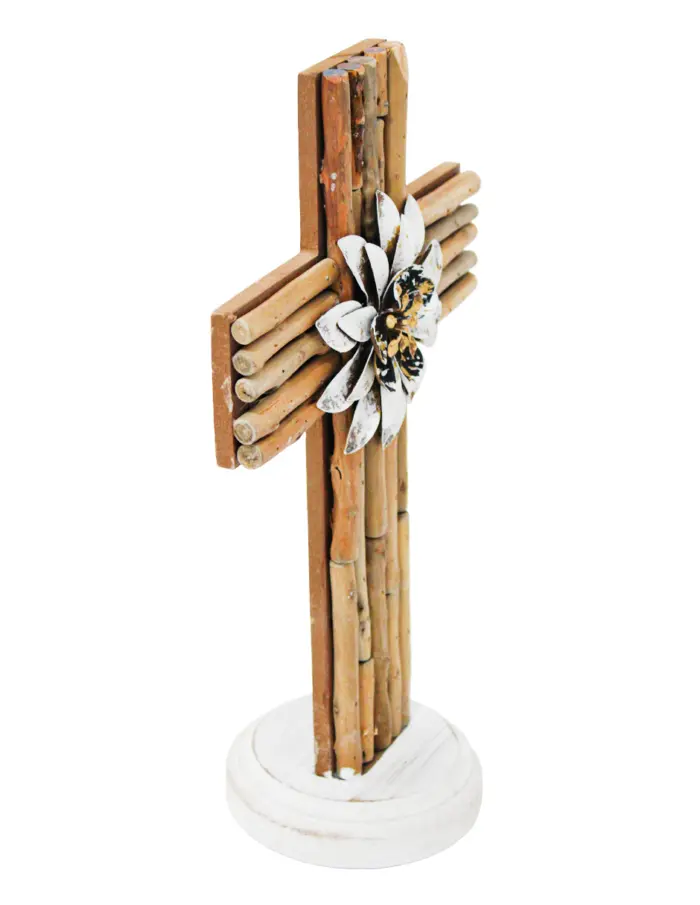 Cruz de madera con flor de 20x11x32.5cm - Image 2