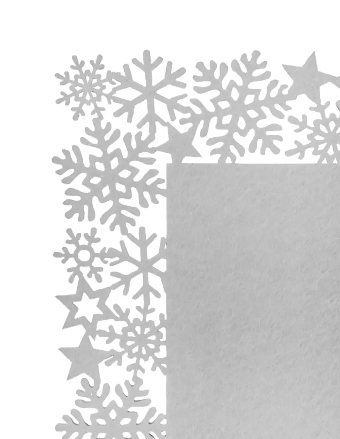 Mantel individual rectangular de fieltro blanco con orilla de copos de nieve de 40x30cm - Image 3