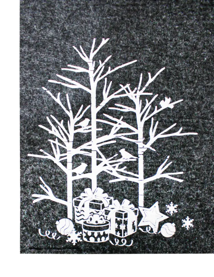 Camino de mesa de fieltro negro diseño navideño de 115x30cm - Image 3