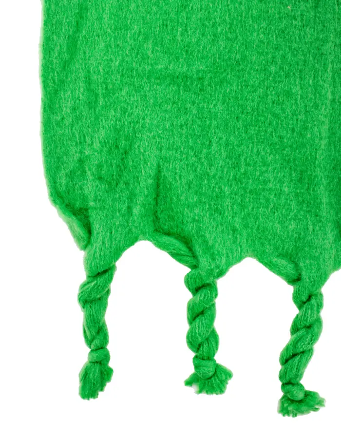 Chal de invierno liso verde de 40x190x1cm - Image 2