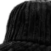 Gorra de pana negra - Image 3